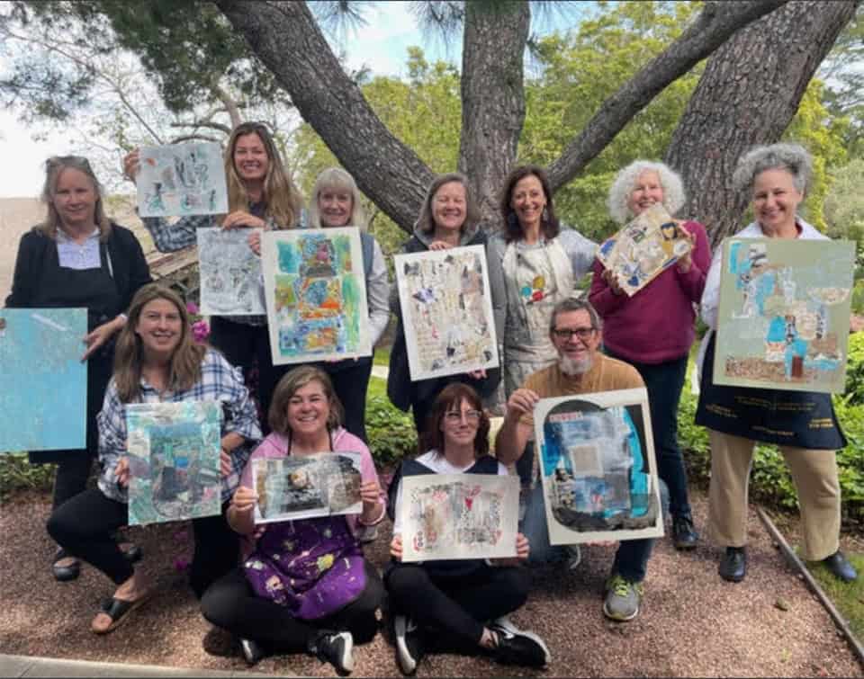 Group Art Boards Snapshot Sitting in forest